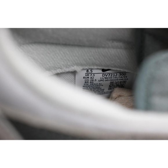 Nike Dunk Low Retro PRM Men's Size 8.5 Shoes "Mica Green" Photon Dust DV7212-300 - Picture 3 of 11